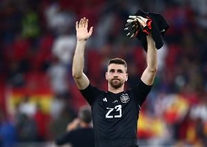 乌奈·西蒙:佩德里和亚马尔都是控球魔术师 球员精力已接近极限