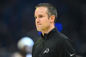 太阳主帅:我们竞争精神是真实存在的 每天都有不同球员能站出来